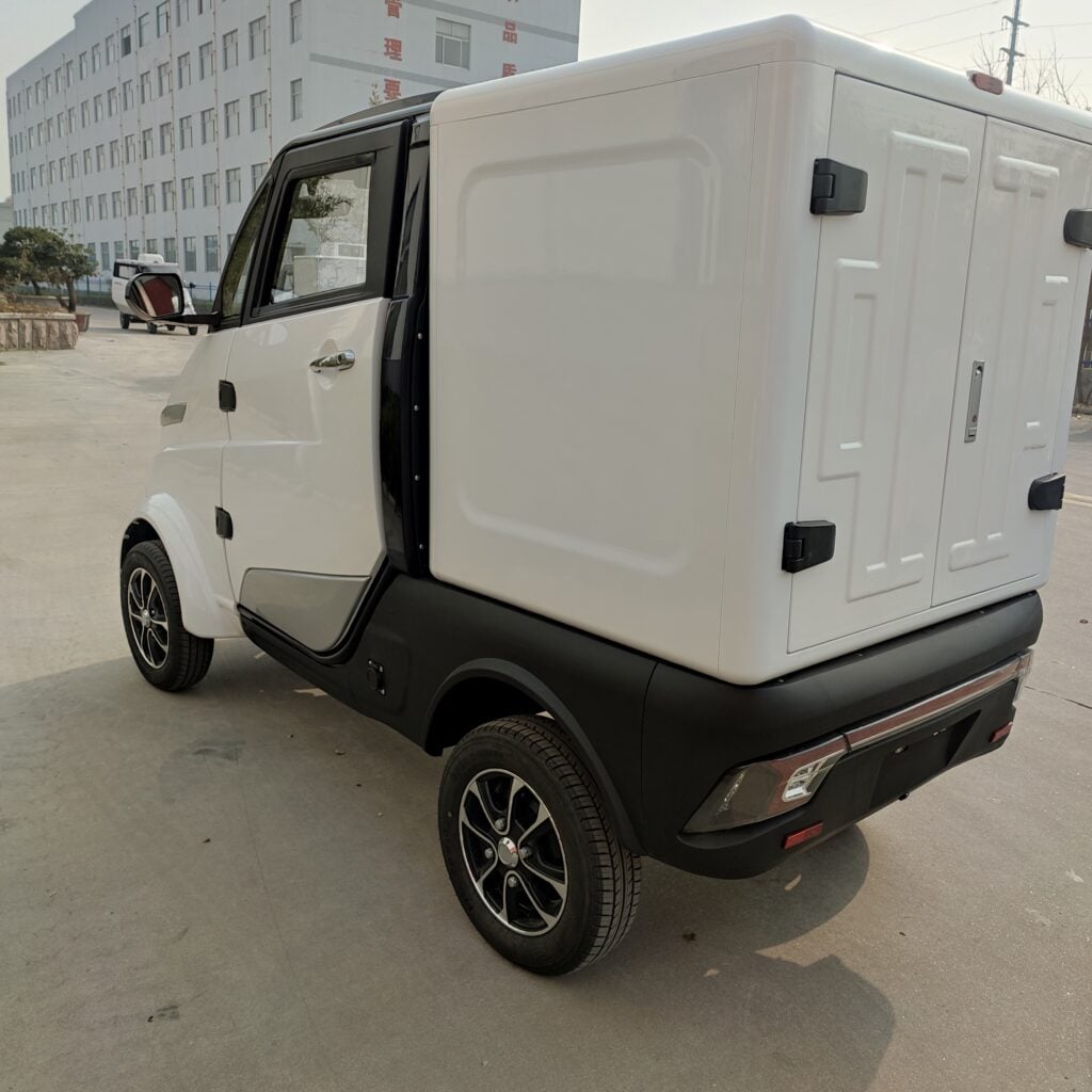 Green Transporter Electric Delivery Cargo Mini Truck