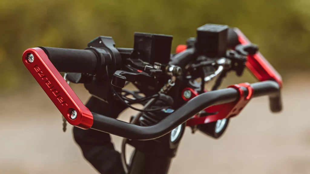 EZ Raider HD4 handle bar zoom in